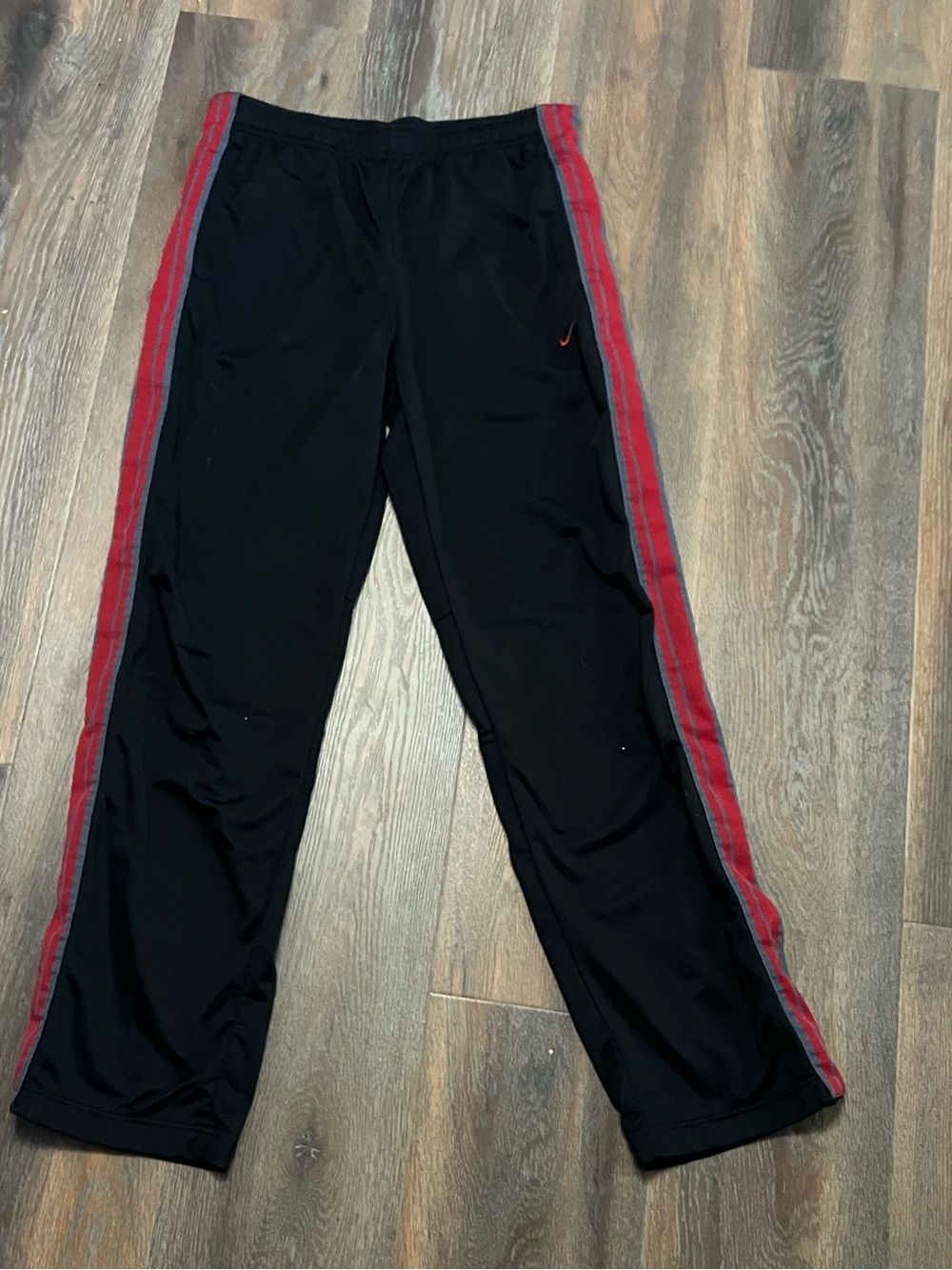 Nike Tear Away Pants -perfect for surgery , exercising Size large men's Unisex